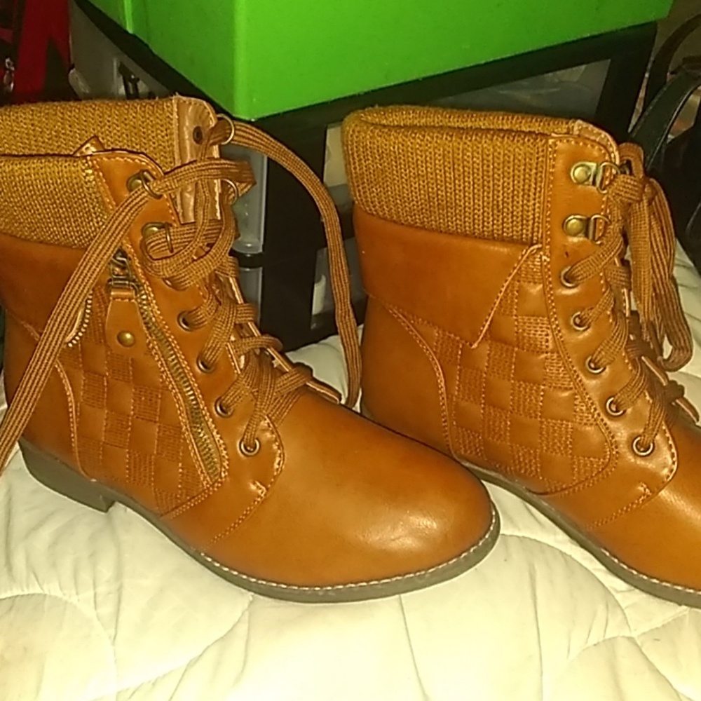 Boots "Elena"
